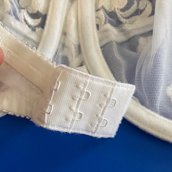 Felina White Lace Bra - Picture 7 of 16